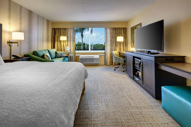 Bedroom 3, Hampton Inn Ft. Lauderdale-West/Pembroke Pines, Broward