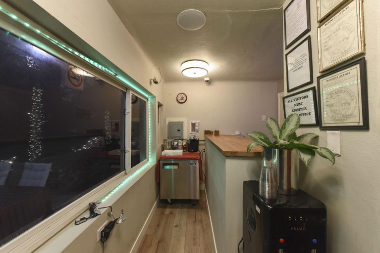Public Area 3, Desert Moon Motel, Clark