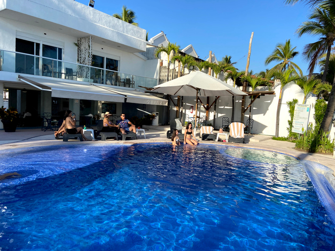 Sport & Beauty 2, Mar Celeste, Manzanillo