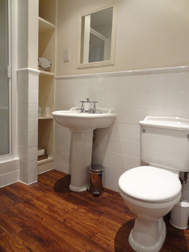 Bathroom 4, Park Farm Bed And Breakfast, Gateshead