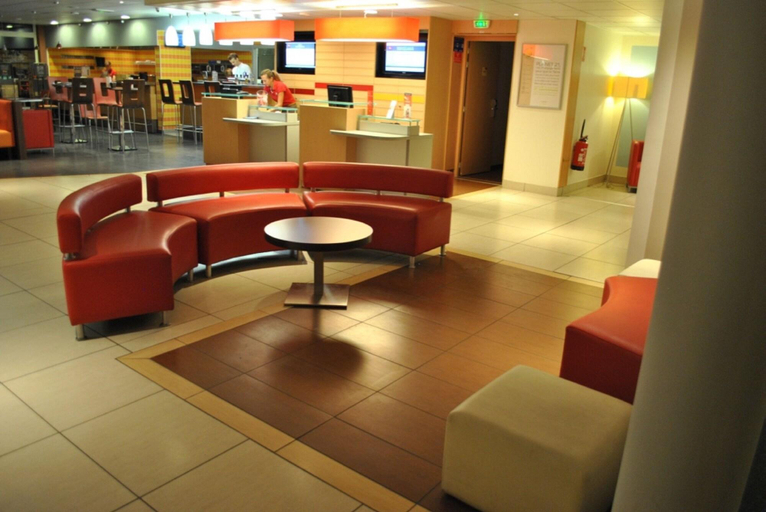 Public Area 2, ibis Loriol le Pouzin, Ardèche