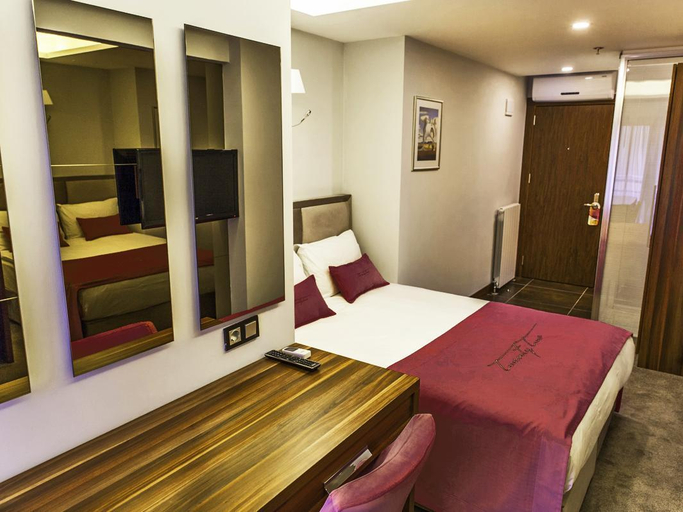 Bedroom 1, The22 Hotel, Şişli