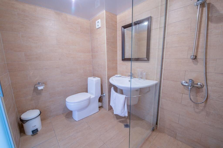 Bathroom 4, Alekta Hotel - Free Parking, Varna