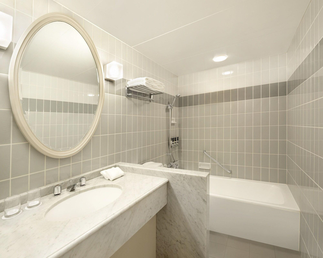 Bathroom 4, The Kiroro, a Tribute Portfolio Hotel Hokkaido, Sapporo