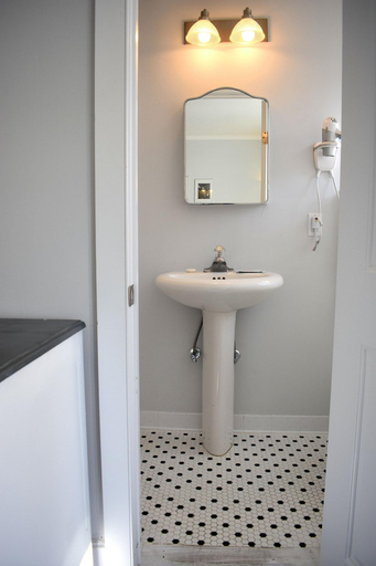 Bathroom 5, Grand Victorian - Spring Lake, Monmouth