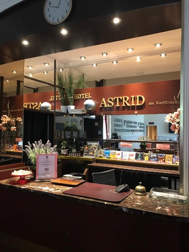 Food & Drinks, Astrid, Berlin
