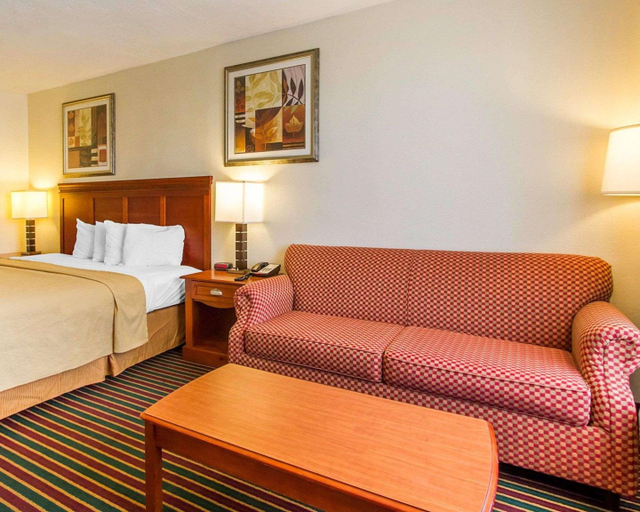 Public Area 2, Quality Inn Dyersburg I-155, Dyer