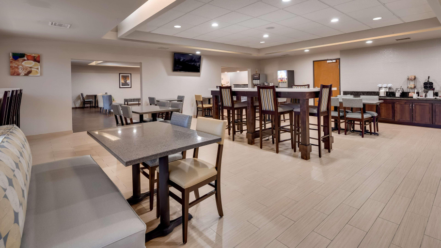 Food & Drinks 5, Best Western Plus Surprise-Phoenix NW, Maricopa