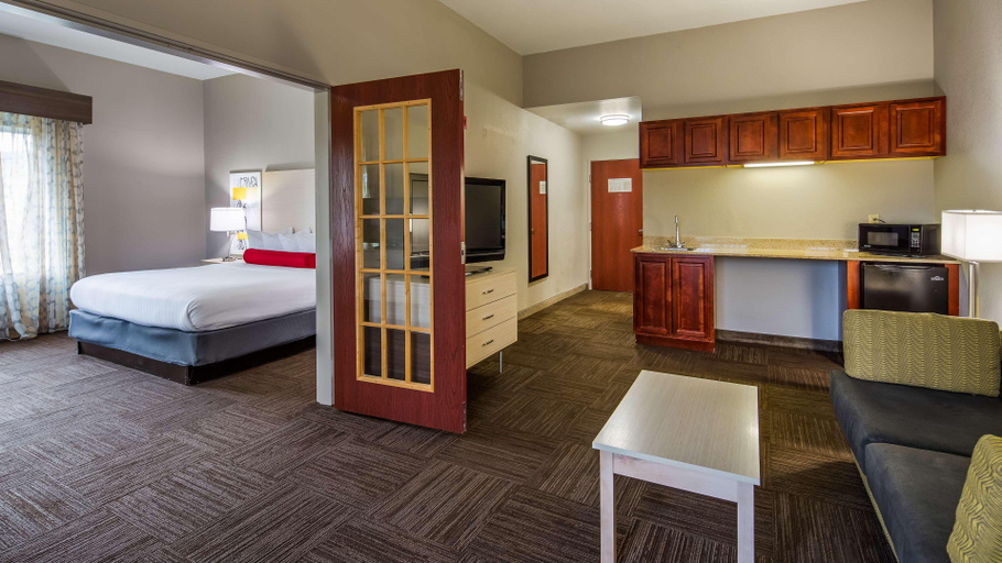 Bedroom 4, Best Western Auburndale Inn & Suites, Polk