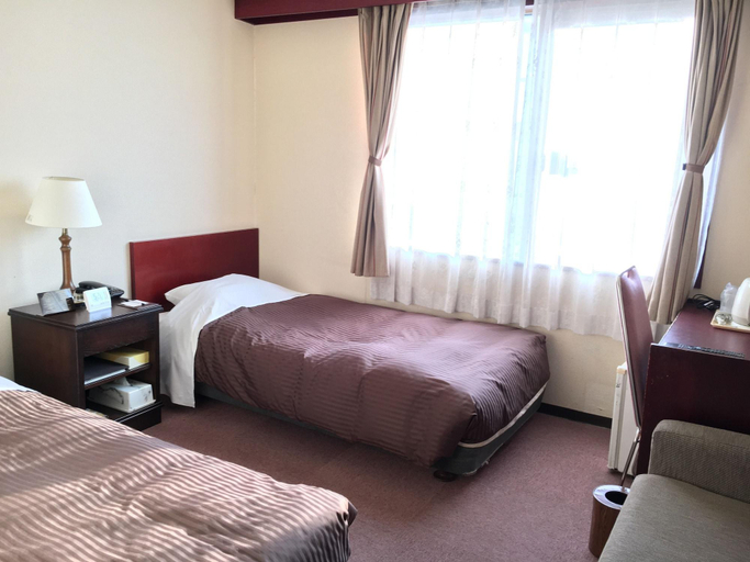 Bedroom 3, New Furano Hotel, Furano