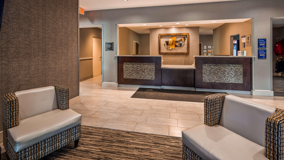 Public Area 2, Best Western Harbour Inn & Suites Huntington - Sunset Beach, Orange