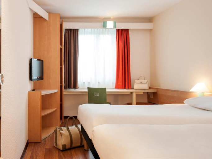 Bedroom 4, ibis Stuttgart Centrum, Stuttgart