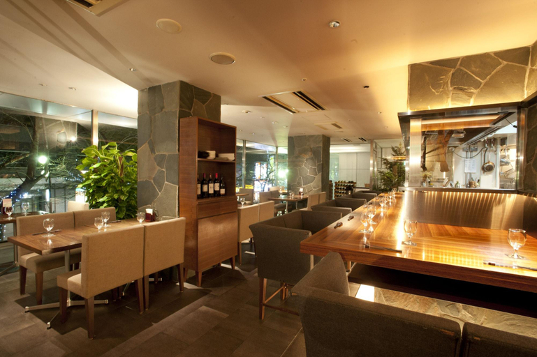 Food & Drinks 2, Yaesu Terminal Hotel, Chūō