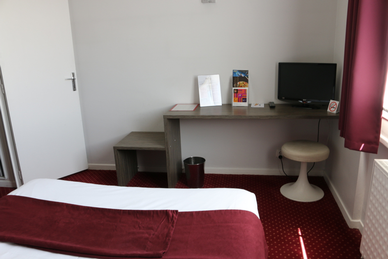 Bedroom 5