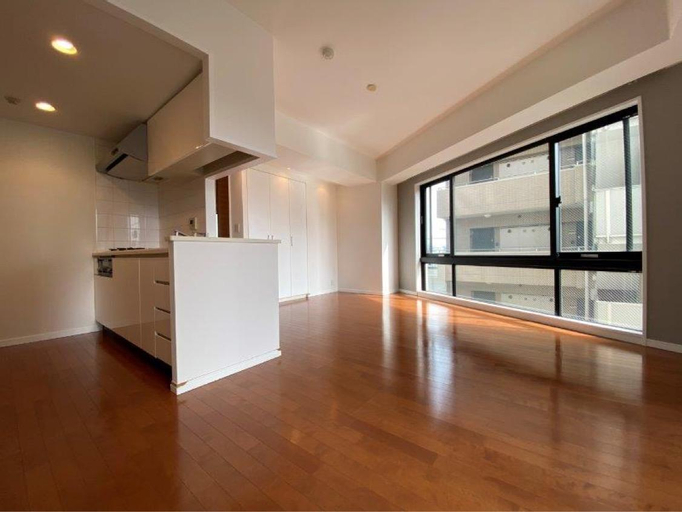 Central High Rise Tower Condo /w Amazing City View, Meguro