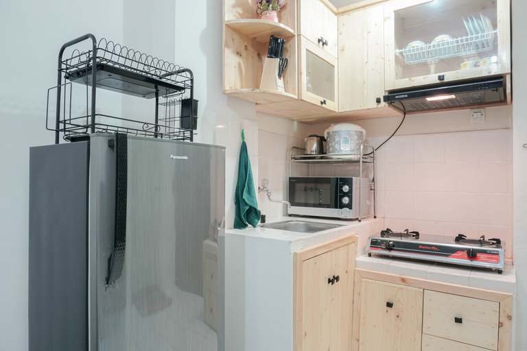 Others 4, Nice and Homey 2BR City Park Apartment By Travelio, Jakarta Barat