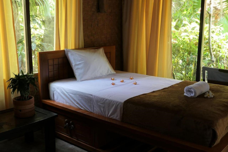 Jembrana Bali Homestay Room Type - Deluxe Double or Twin Room