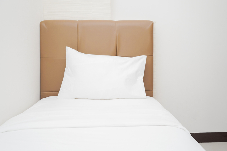 Bedroom 3, Cozy Room 2BR at 19 Avenue Apartment By Travelio, Tangerang