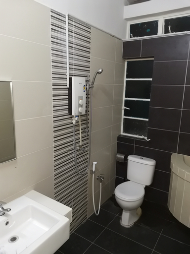 Bedroom 5, G Fortune Guest House @ Victoria Green, Penang Island