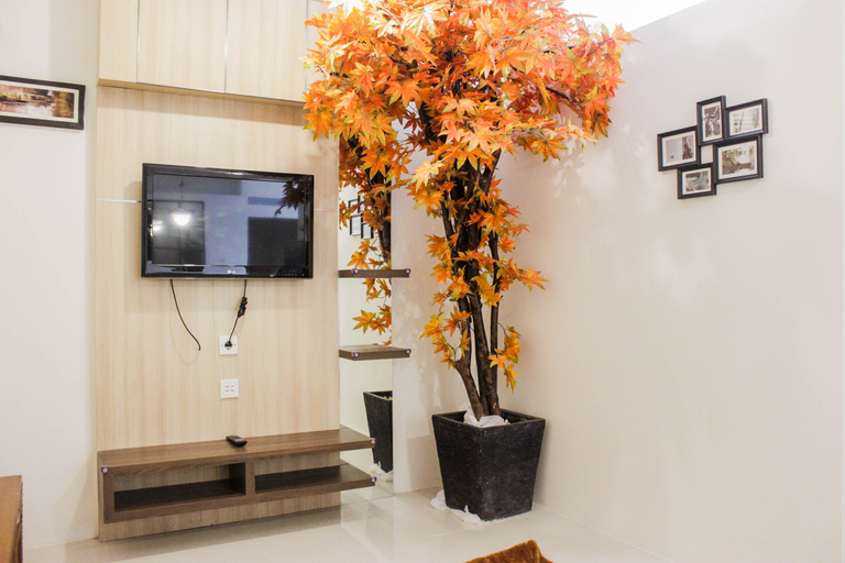 Public Area 3, Spacious & Deluxe 2BR Gateway Ahmad Yani Cicadas Apartment By Travelio, Bandung
