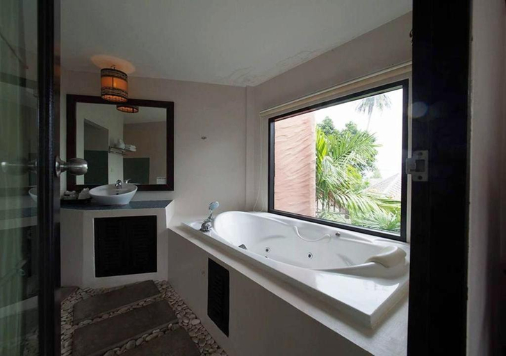 Bathroom 5, Merit Resort Samui, Ko Samui