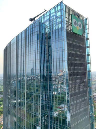 Exterior & Views 3, 2BR Luxury Modern Ciputra International Apartment By Travelio, Jakarta Barat