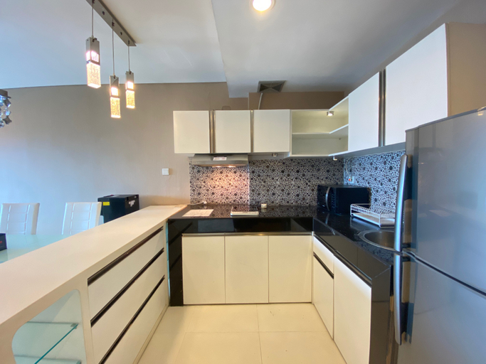 Others 4, Deluxe & Well Appointed 2BR at El Royale Apartment By Travelio, Bandung