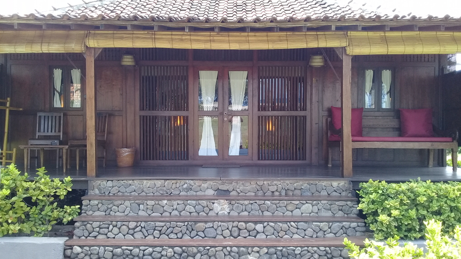 Public Area 3, Desa Dunia Beda Beach Resort, Lombok
