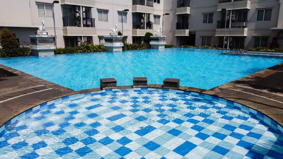 Sport & Beauty 3, Comfort and Stylish Studio Signature Park Tebet Apartment By Travelio, South Jakarta