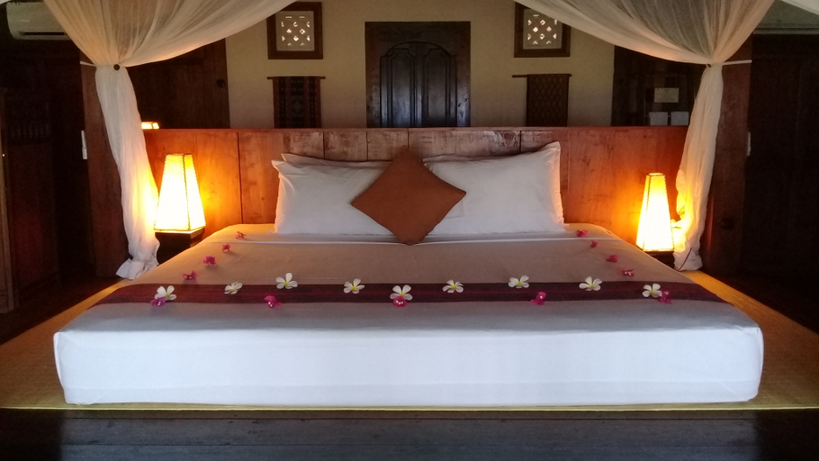 Bedroom 4, Desa Dunia Beda Beach Resort, Lombok