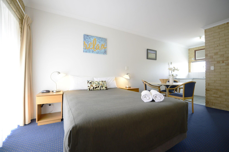 Bedroom 3, The Jetty Resort, Esperance