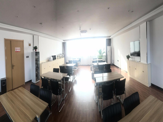 Bedroom 2, 7 Days Premium Zibo Huantai Xinyu Building, Zibo