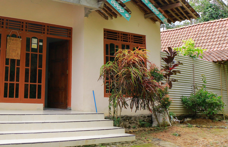 Exterior & Views 5, Suparman Homestay, Kulon Progo