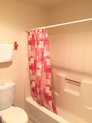 Bathroom 4, Fullerton Inn, Orange