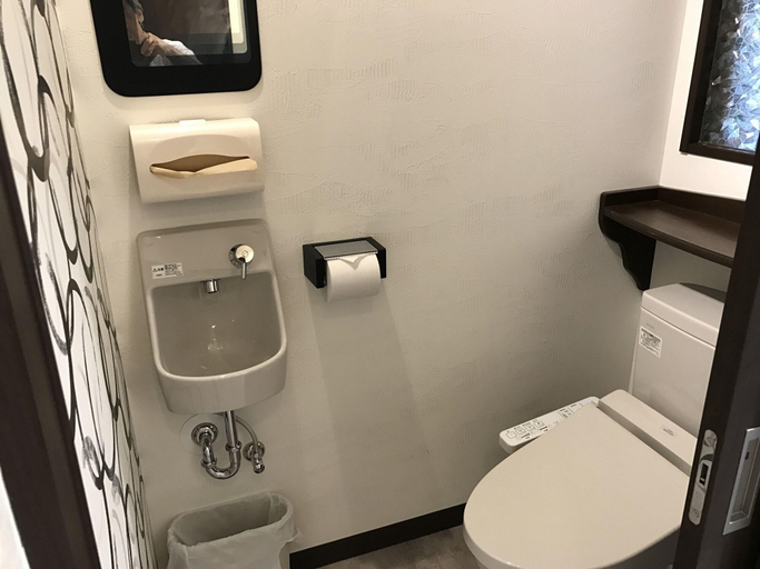 Bathroom 5, Plaza 21 Osaka, Osaka