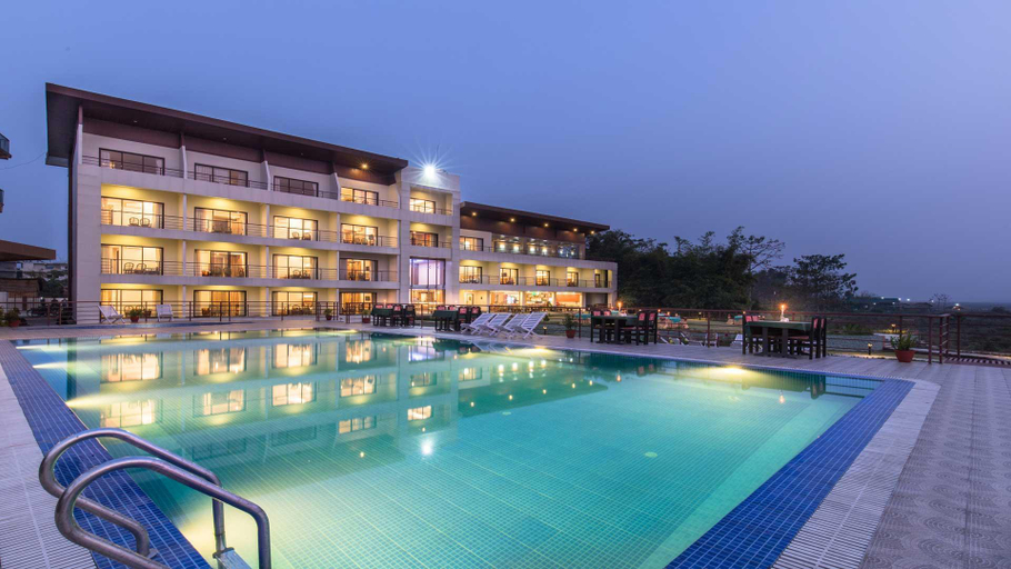 Sport & Beauty 2, Park Safari Resort, Narayani