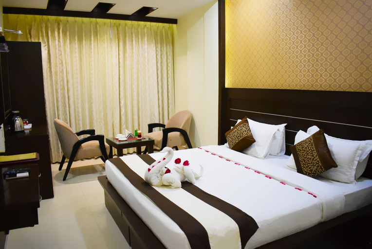 Bedroom 3, Hotel Green View - Behind Pramarth Niketan, Garhwal