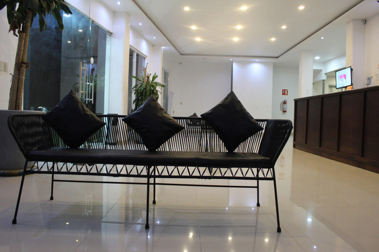 Public Area 2, Hotel Santa Cruz Juchitan, Dist. Juchitan