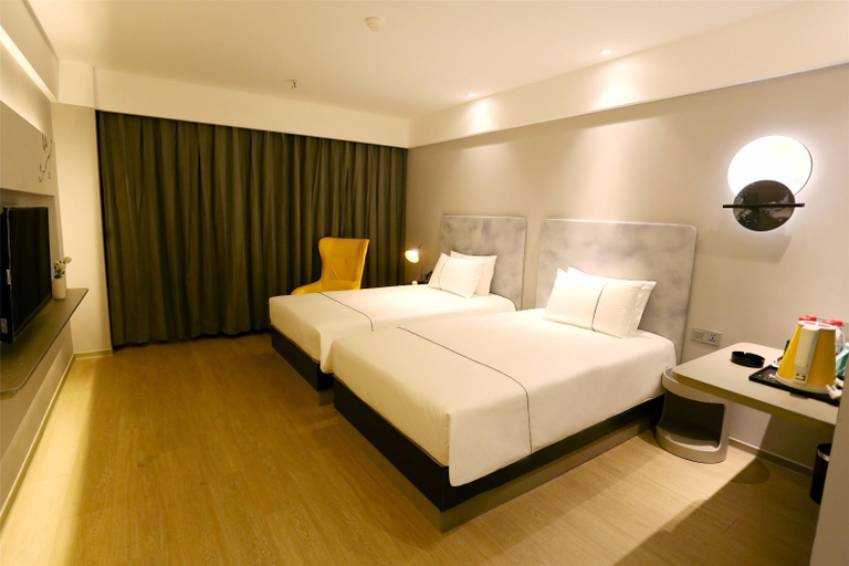 Bedroom 3, Magnotel Huayin Huashan Scenic Spot, Weinan