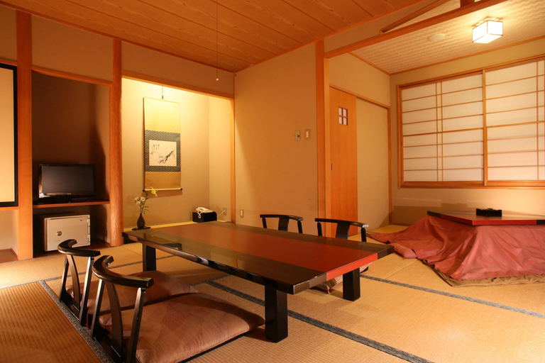 Bedroom 3, Ichinoyu Katei, Yamanouchi