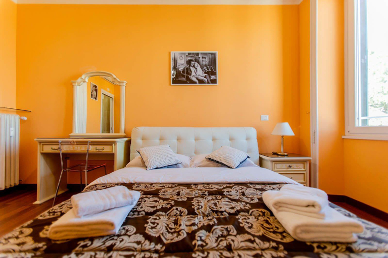 Bedroom 3, Flower Guesthouse, Rome