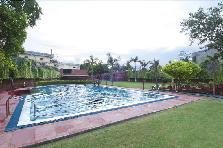 Sport & Beauty 4, Hotel Atithi, Agra