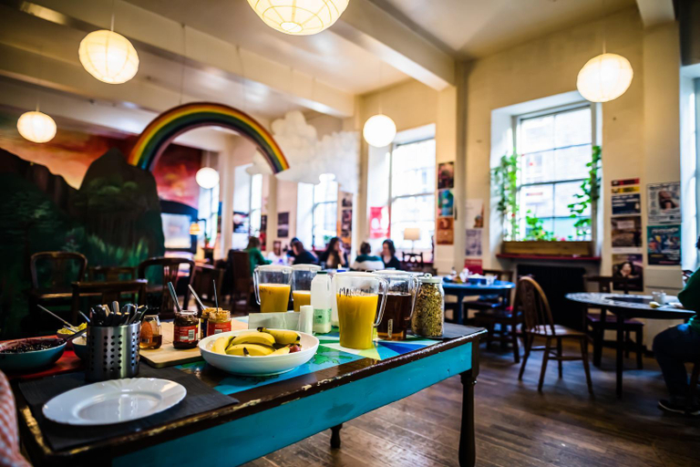 Food & Drinks, High Street Hostel, Edinburgh