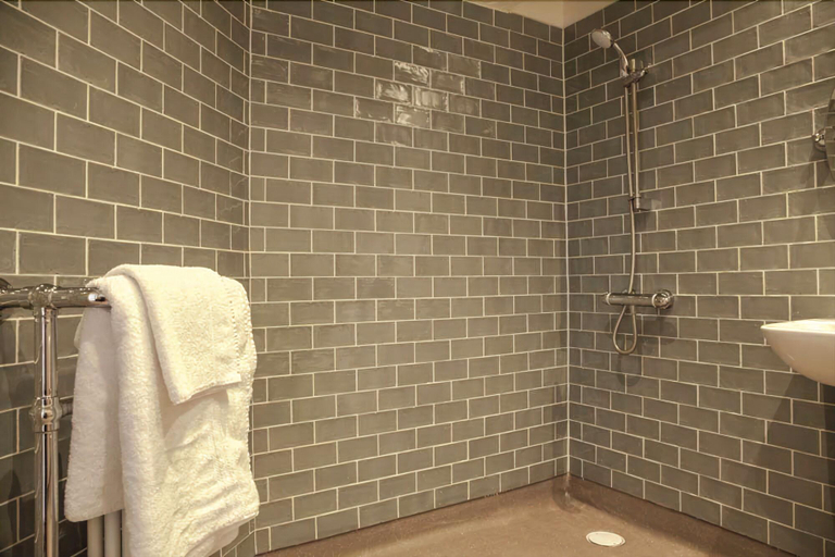 Bathroom 4, Crofters Lodge, Cumbria