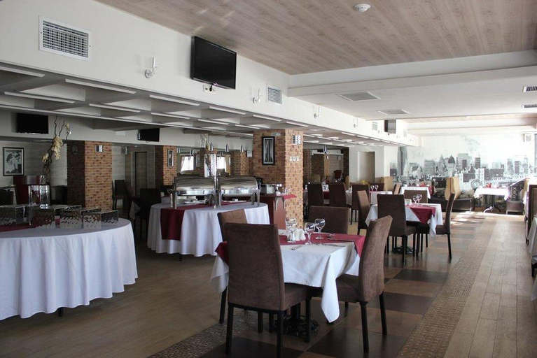 Food & Drinks 5, Grand Hotel Ai Ser, Almaty