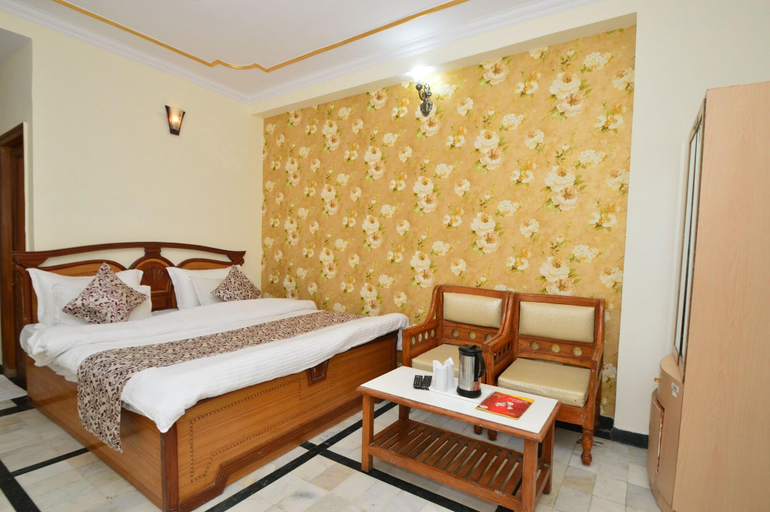 Bedroom 3, Hotel Arya Niwas, Jaipur