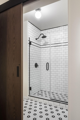 Bathroom 4, Found Hotel San Francisco, San Francisco
