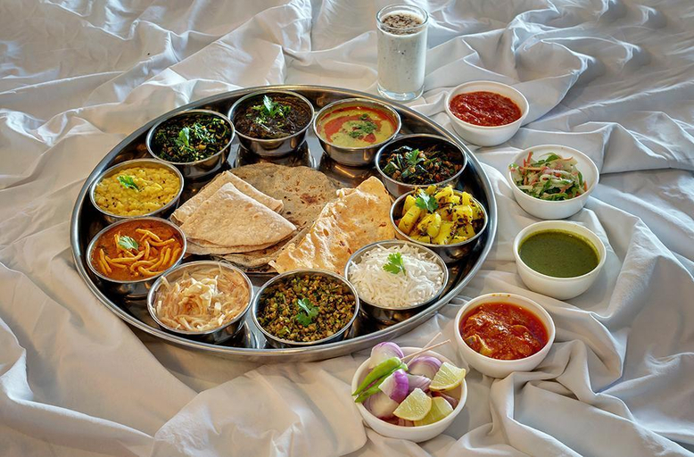 Food & Drinks, Daiwik Hotels, Ahmadnagar