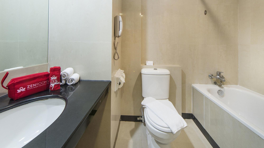Bathroom 5, ZEN Rooms Novena, Singapore