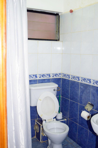Bathroom 4, YWCA Parkview Suites Nairobi, Dagoretti North